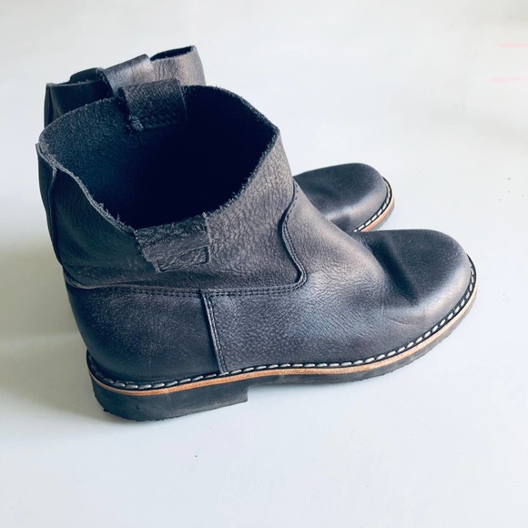 Roots Canada SZ 7 Dark Smoky Gray Leather Moto Ankle Boot Style 651 - Picture 3 of 10